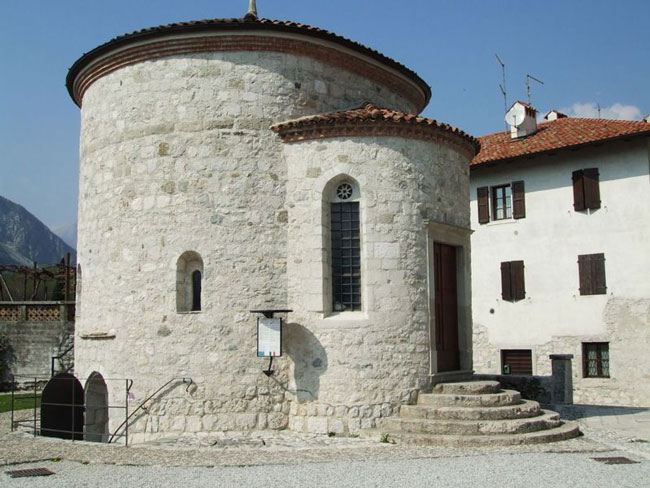 Cappella San Michele Venzon