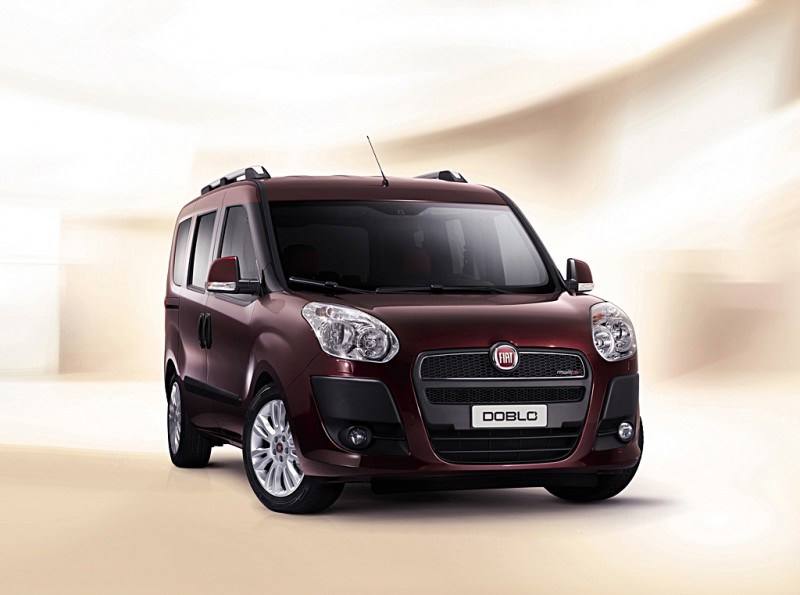 F_Doblo_02cop