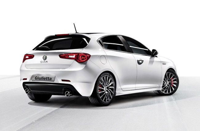 alfa-romeo-nuova-giulietta-2010_2