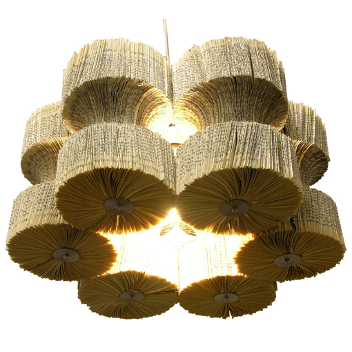 lampadario di Lucy Norman